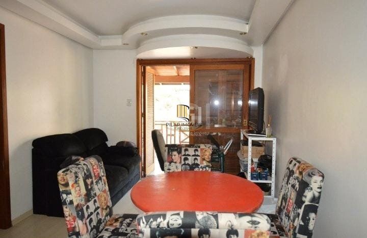Casa para Venda - 200m², 3 dormitórios, sendo 3 suites, Jardim Botânico