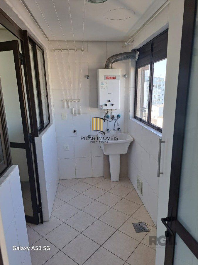 APARTAMENTO 2 DORMITÓRIOS SUITE  VAGA  FLORESTA PORTO ALEGRE  COM 84,48 m²