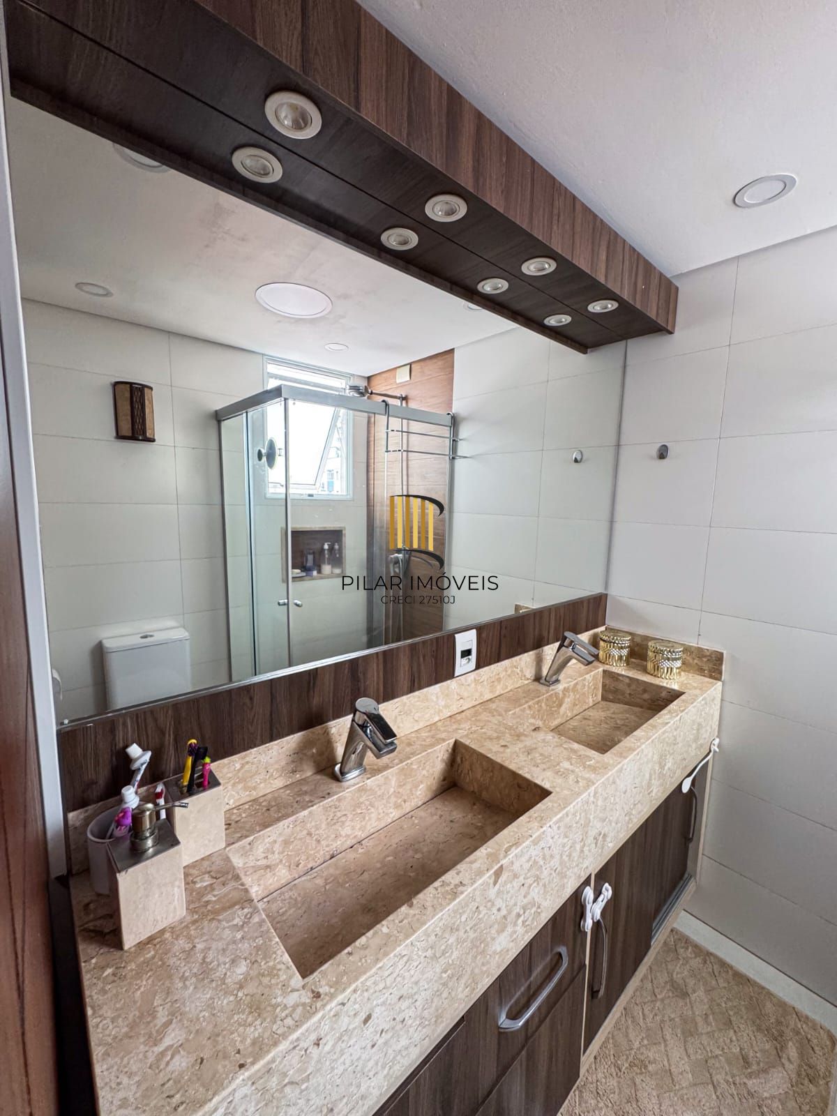 Apartamento com cobertura - bairro área privativa 146 m² - 2 dormitórios - vaga