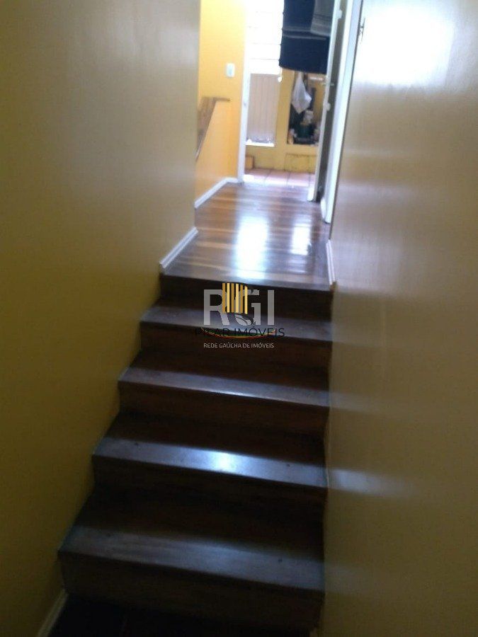 Casa 3 dormitórios no bairro Jardim do Salso