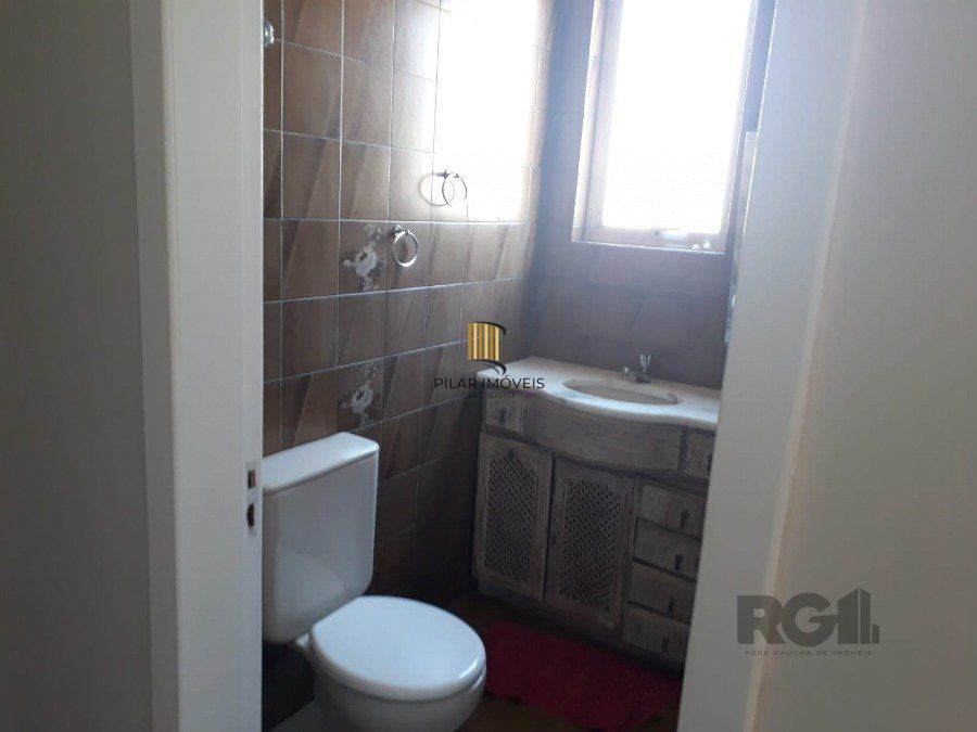 VENDA Ótimo apartamento, 70,40 m2, semi mobiliado, 2 dormitórios