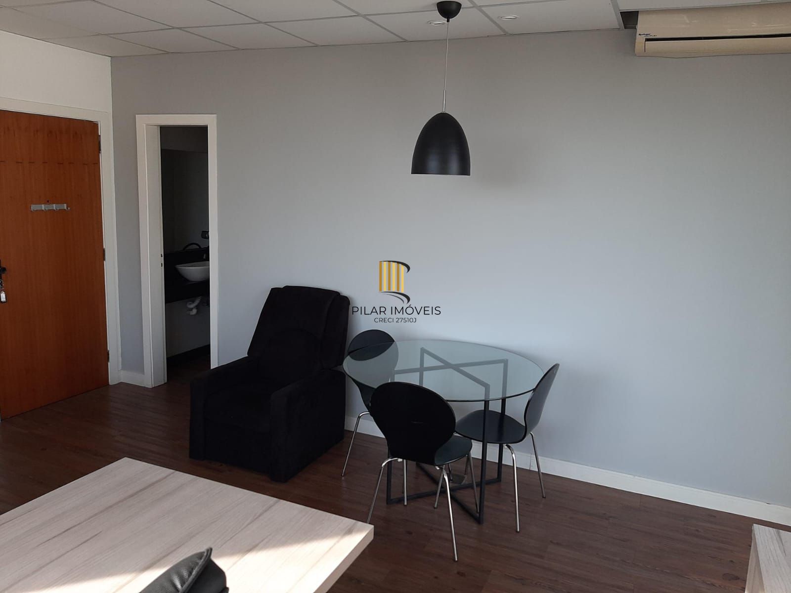 Otima sala Comercial na Doutor Timóteo