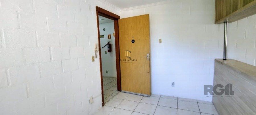 Apartamento 2 dormitórios no bairro Lomba do Pinheiro