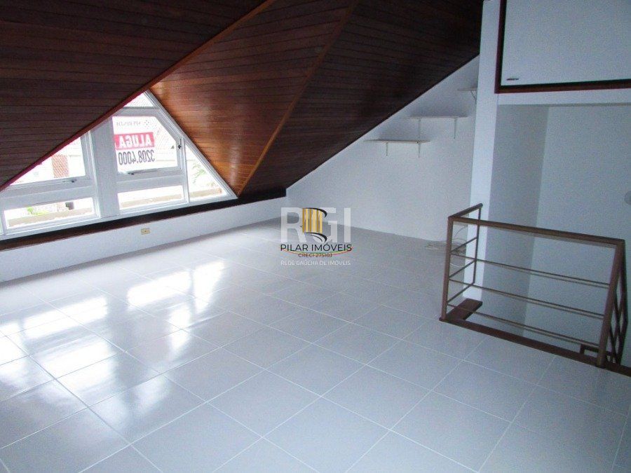 Casa Condominio para Venda - 116m², 3 dormitórios, sendo 1 suites, 2 vagas - Cristal