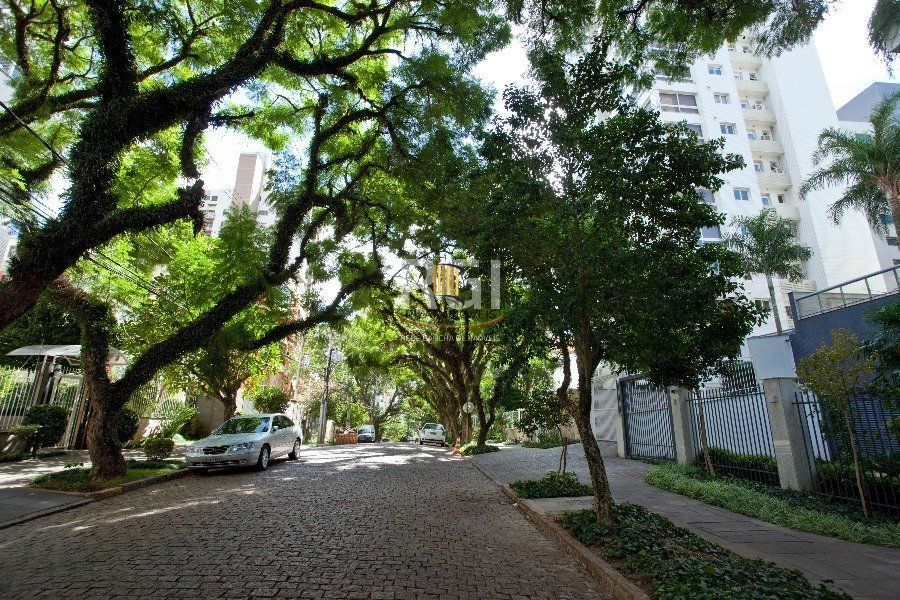 Apartamento para Venda - 122m², 3 dormitórios, 2 vagas - Petrópolis