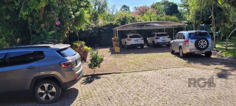 Venda Casa maravilhosa em terreno de 8.125m² com acesso ao Rio Guaiba,  na Estrada Retiro da Ponta Grossa - Porto Alegre