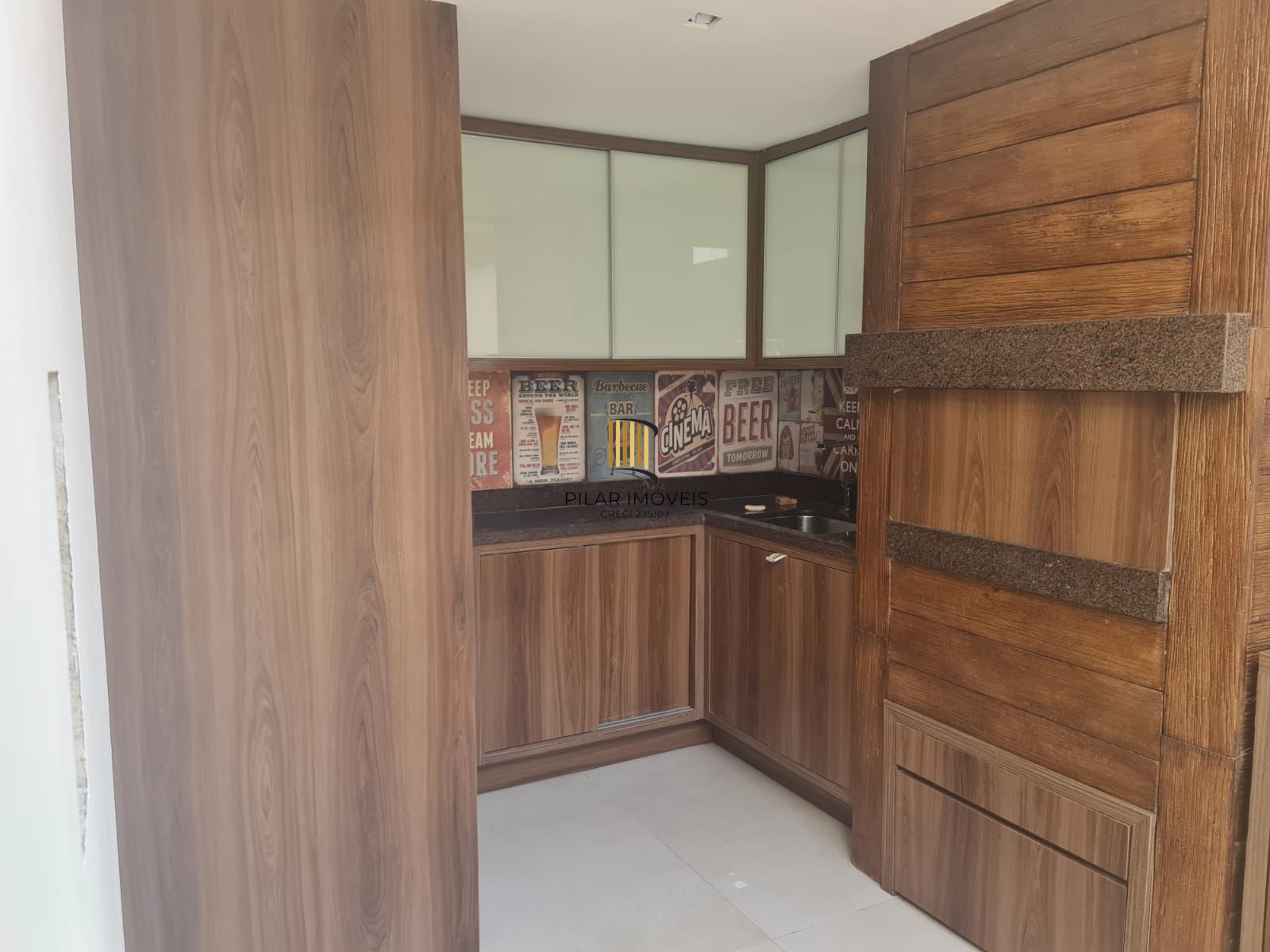 Casa em condominio no bairro Cristal