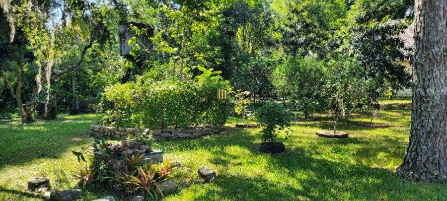 Venda Casa maravilhosa em terreno de 8.125m² com acesso ao Rio Guaiba,  na Estrada Retiro da Ponta Grossa - Porto Alegre