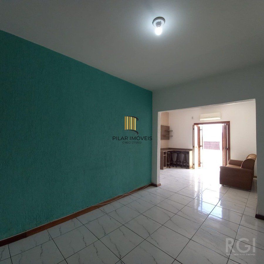 APARTAMENTO 1 DORMITÓRIO NO BAIRRO MENINO DEUS.