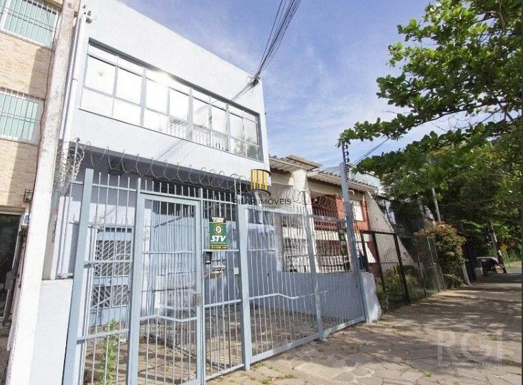 PRÉDIO COMERCIAL PARA SEDE DE EMPRESA COM  400 m²  na AVENIDA BAHIA, SÃO GERALDO,  JUNTO AO RESTAURANTE  KONKA Porto Alegre - Pilar Imóveis