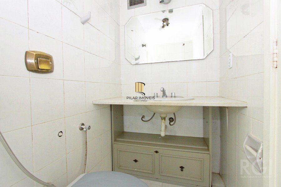Apartamento para Venda - 73.02m², 2 dormitórios, Cidade Baixa