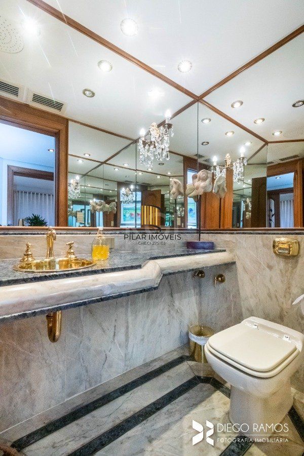 Apartamento para Venda - 305.46m², 3 dormitórios, sendo 3 suites, 4 vagas - Mont Serrat