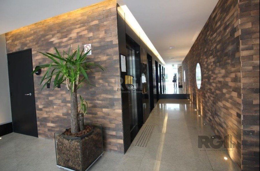 AMPLO CONJUNTO COMERCIAL COM 81 M2 - Pilar Imóveis