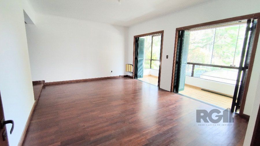 Casa 4 dormitórios no bairro Jardim Lindóia