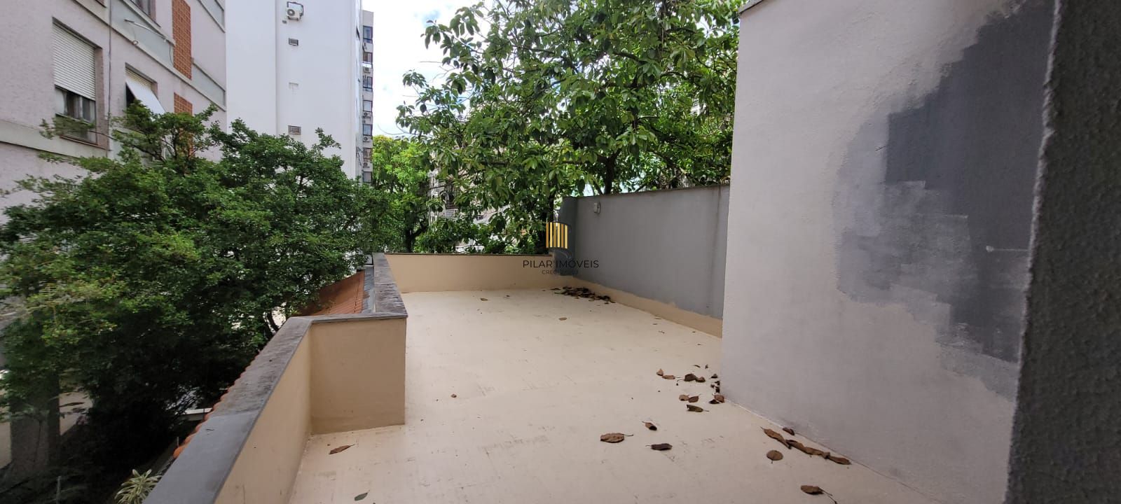 Casa 4 quartos reformada na Rua Andre Poente, residencial com potencial para comercial Próximo Hospital Moinhos de Vento