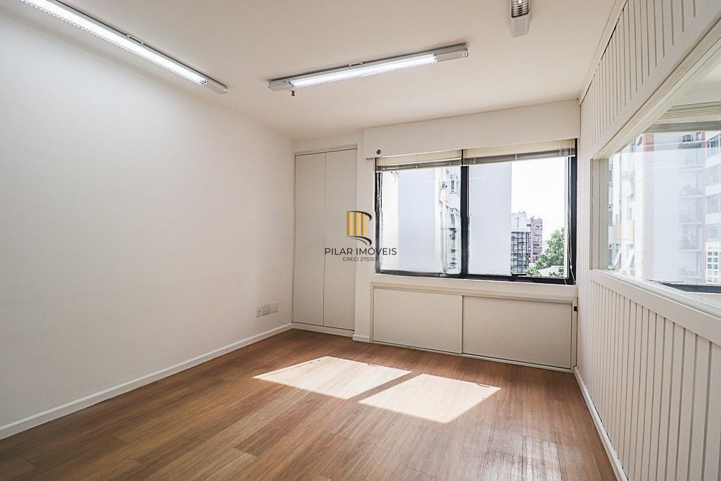 SALA COMERCIAL 43M², MOINHOS DE VENTO, PORTO ALEGRE