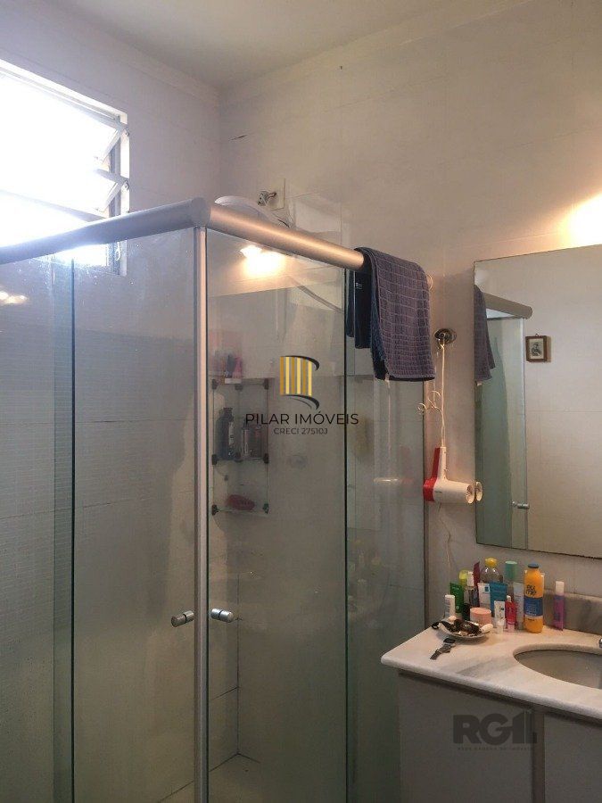 Apartamento 2 dormitórios no bairro Floresta