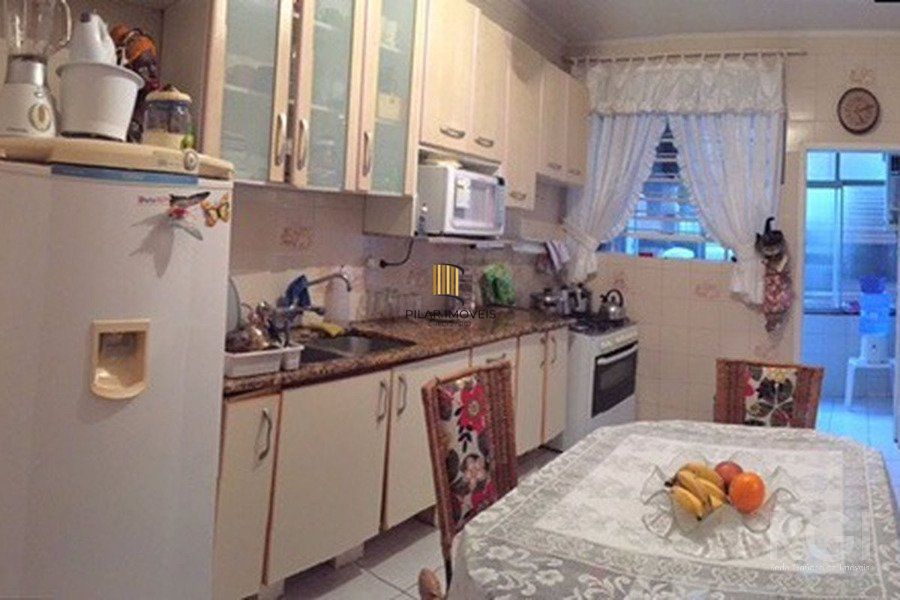 Apartamento para Venda - 79.27m², 4 dormitórios, Menino Deus