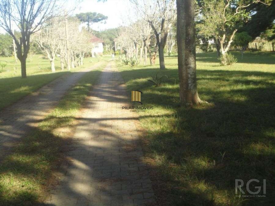 Sítio para Venda - 680m², 3 dormitórios, sendo 1 suites, 6 vagas - Lomba Do Pinheiro