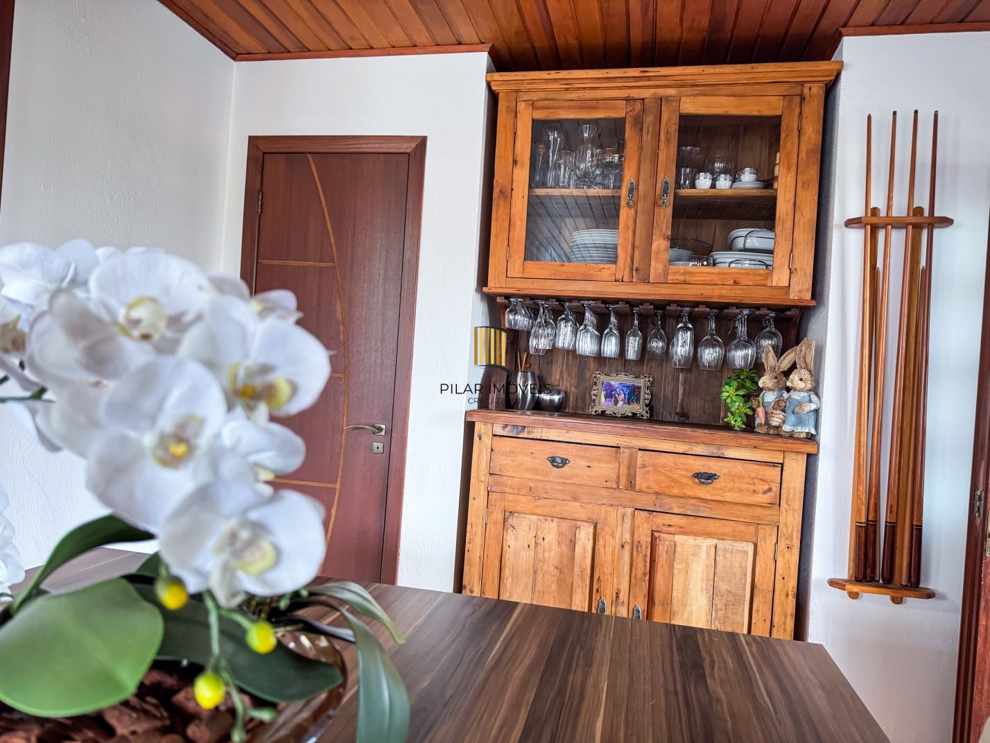 Apartamento com cobertura - bairro área privativa 146 m² - 2 dormitórios - vaga