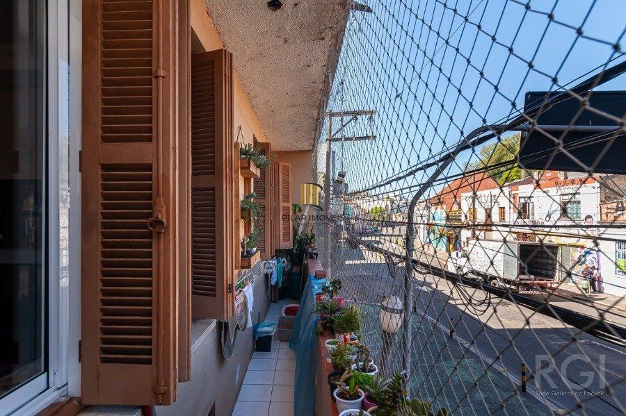 Apartamento para Venda - 93.06m², 3 quartos, Cidade Baixa