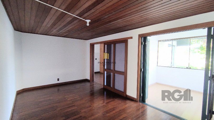 Casa 4 dormitórios no bairro Jardim Lindóia