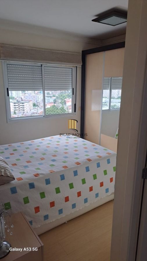 APARTAMENTO SEMI MOBILIADO NO COND. TERRA NOVA