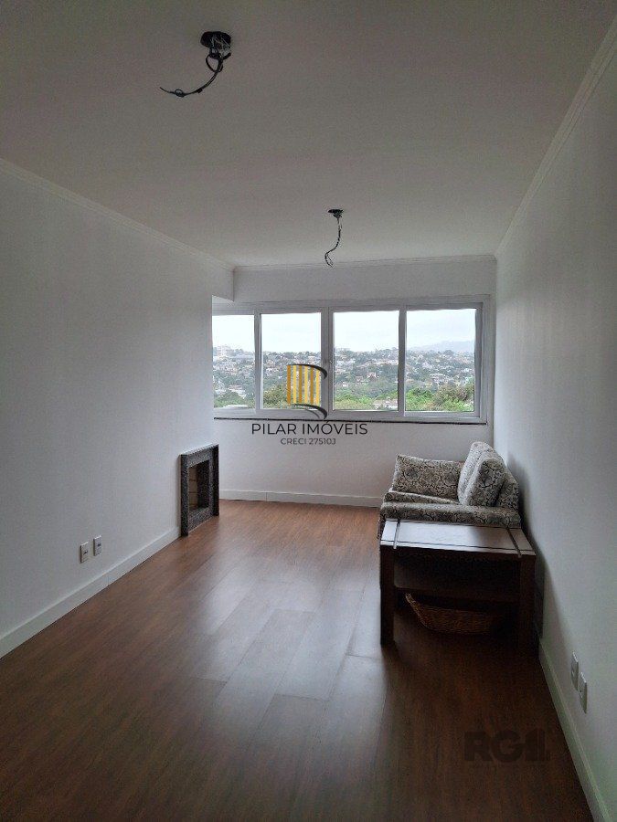 Apartamento 2 dormitórios no bairro Lomba do Pinheiro