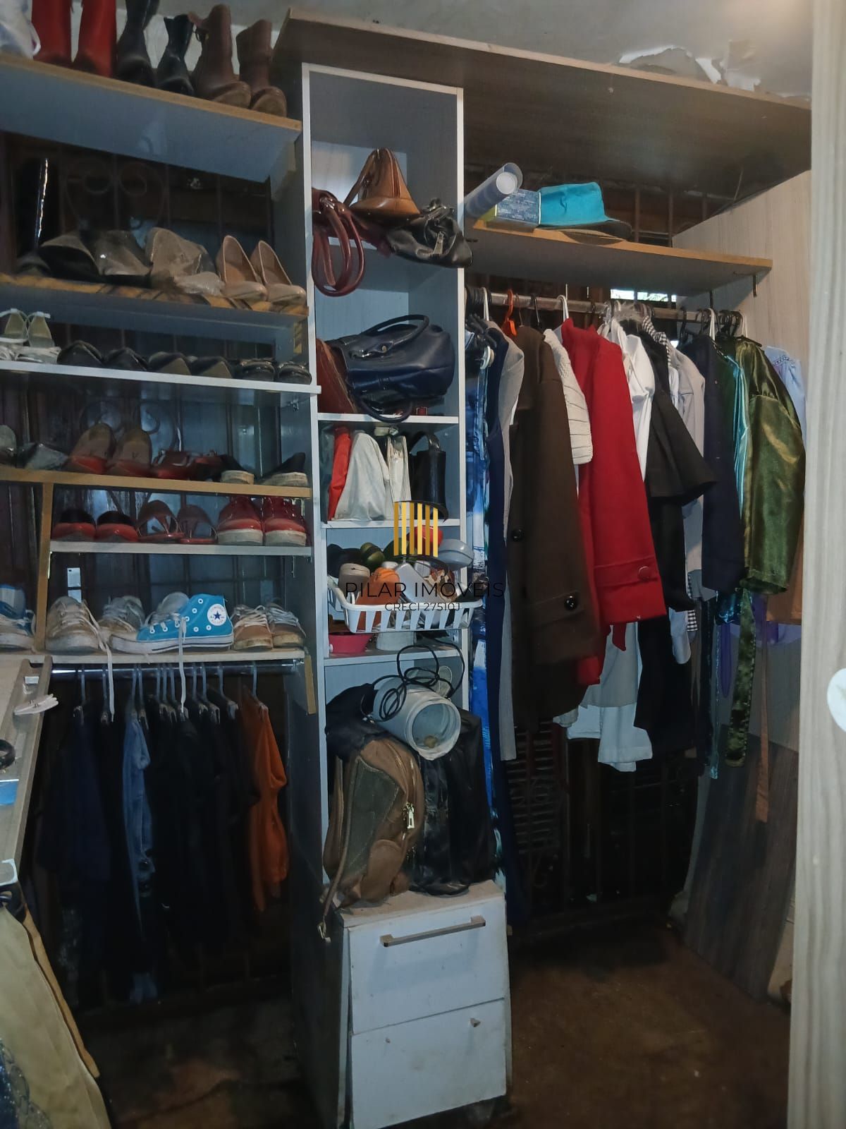 Casa 4 dormitórios no bairro Santa Tereza