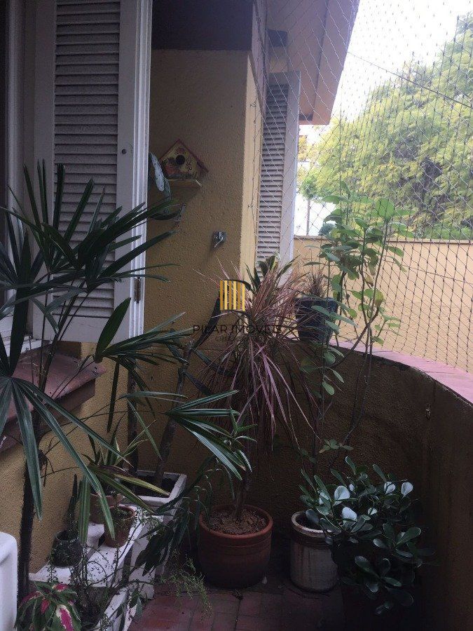 Apartamento 2 dormitórios no bairro Floresta