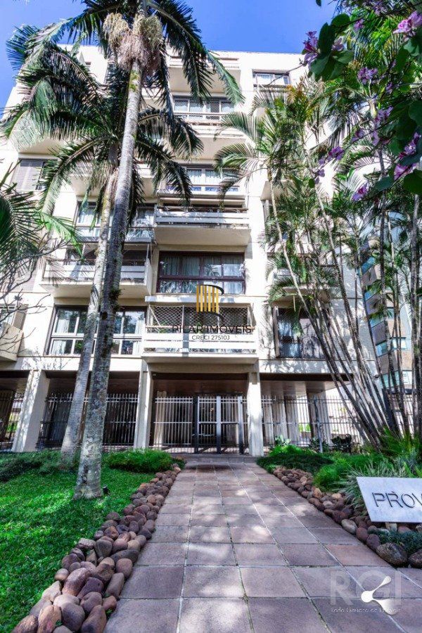 Apartamento para Venda - 144.73m², 3 dormitórios, sendo 1 suites, 2 vagas - Moinhos de Vento