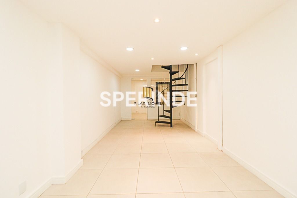 Excelente sala duplex com 56,40 m² na Rua Felipe Camarão - Bom fim