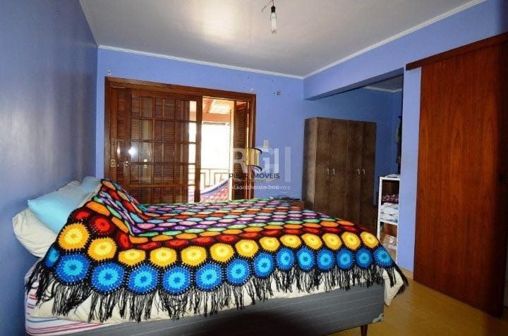 Casa para Venda - 200m², 3 dormitórios, sendo 3 suites, Jardim Botânico