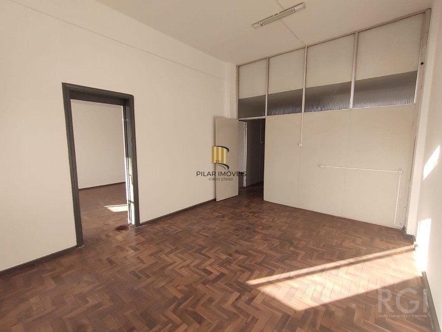 Conjunto/Sala para Venda - 61m², 0 dormitórios, Centro Histórico