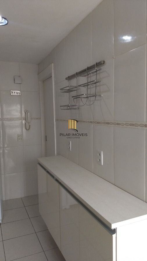 Apartamento 3 dormitórios no bairro Vila Ipiranga
