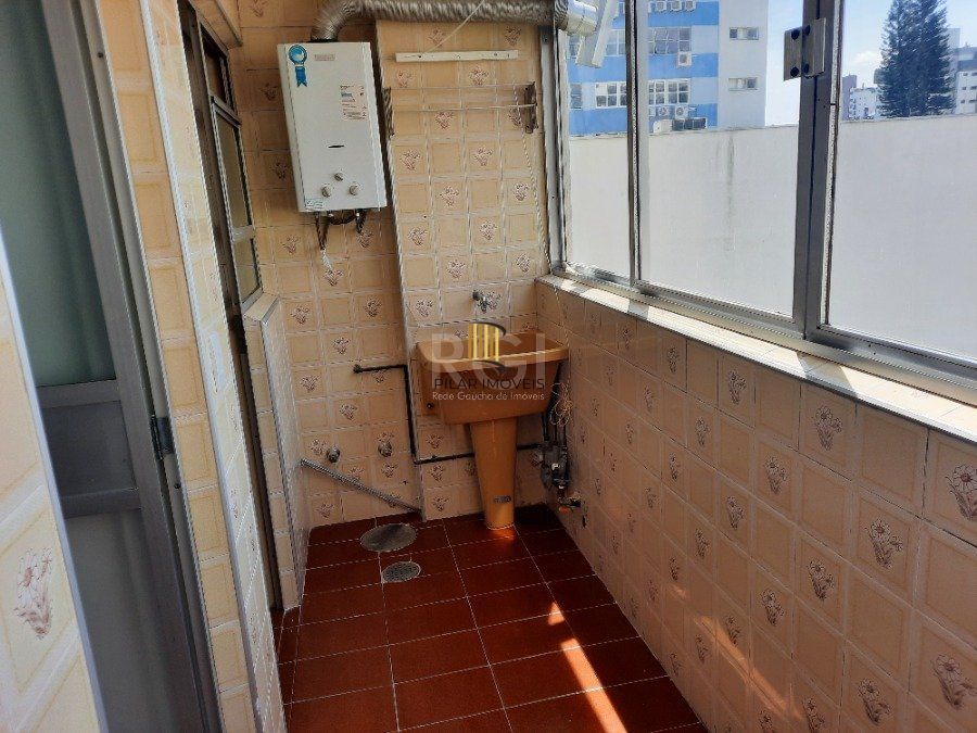 Apartamento para Venda - 80m², 2 dormitórios, 1 vaga - Moinhos de Vento