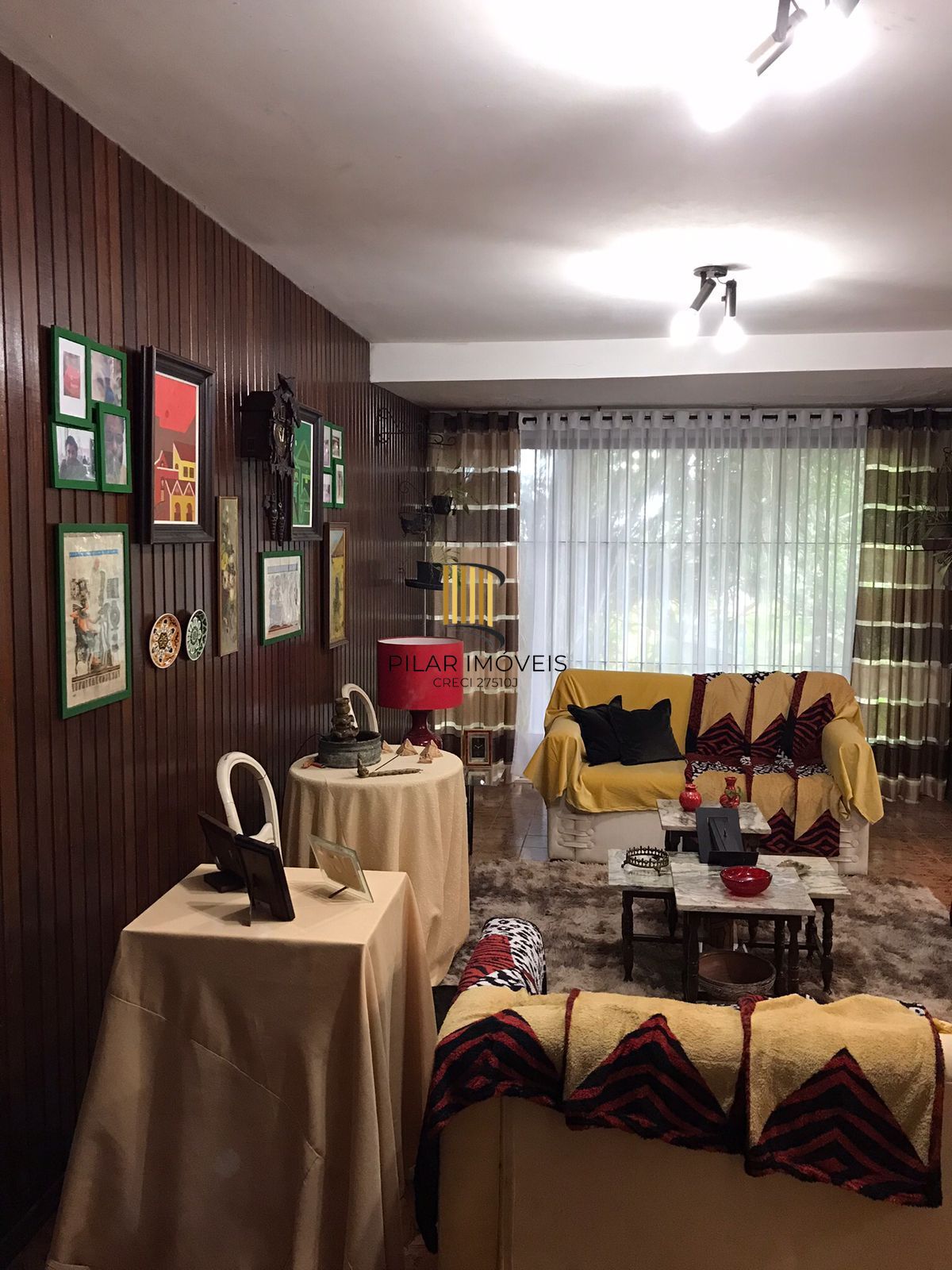 Casa 4 dormitórios no bairro Santa Tereza