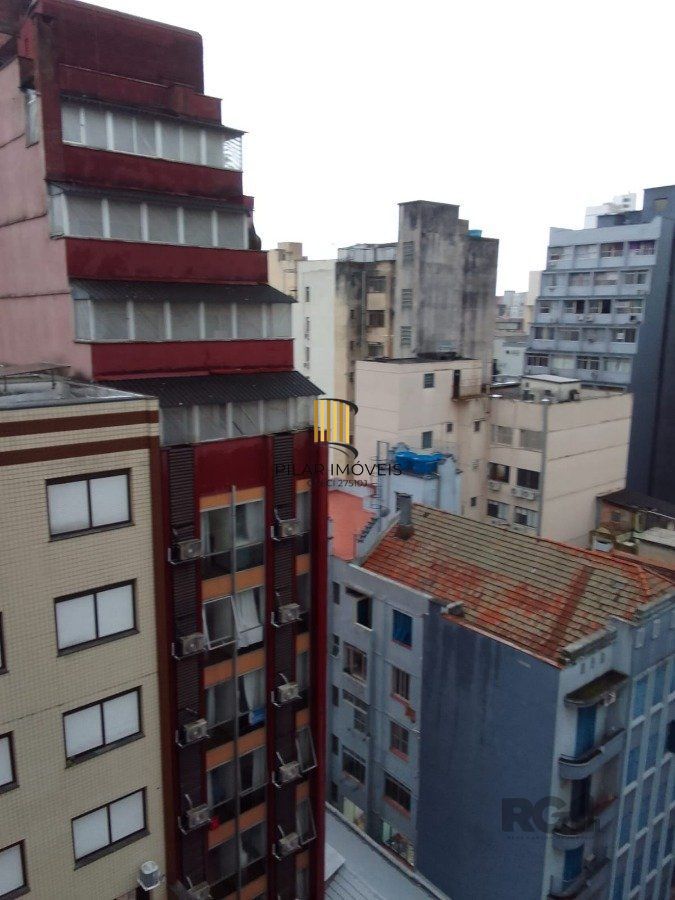 Apartamento 2 dormitórios no bairro Centro Histórico