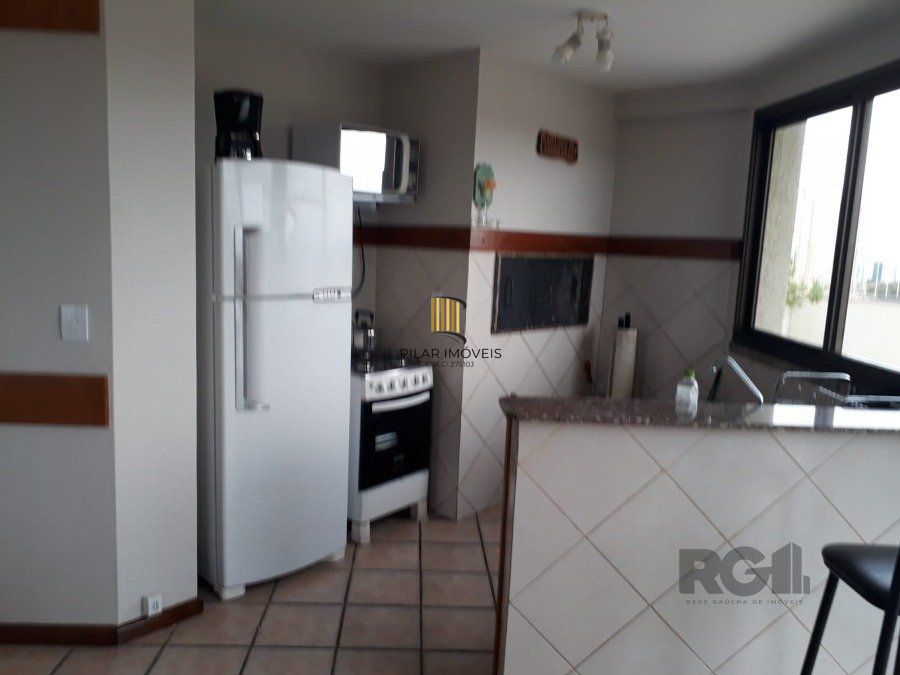 Apartamento 2 Dormitório(s) Bairro Petrópolis ANDAR ALTO Elevador e garagem
