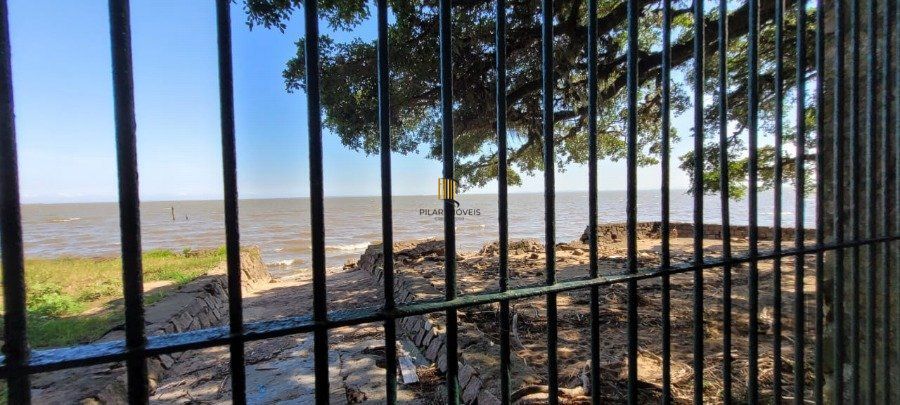 Venda Casa maravilhosa em terreno de 8.125m² com acesso ao Rio Guaiba,  na Estrada Retiro da Ponta Grossa - Porto Alegre