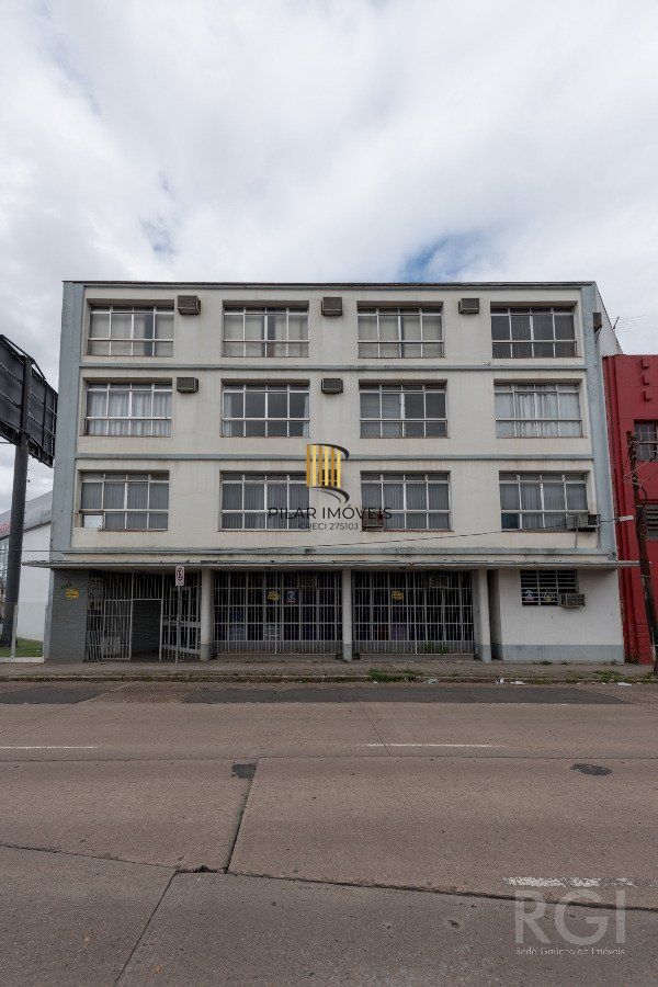 Predio para Venda - 2203.23m², 0 dormitórios, 30 vagas - São João