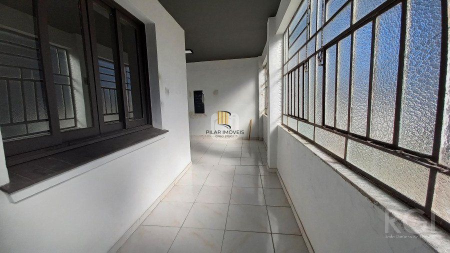 Casa para Venda - 389m², 4 dormitórios, sendo 1 suites, 3 vagas - Nossa Senhora das Dores