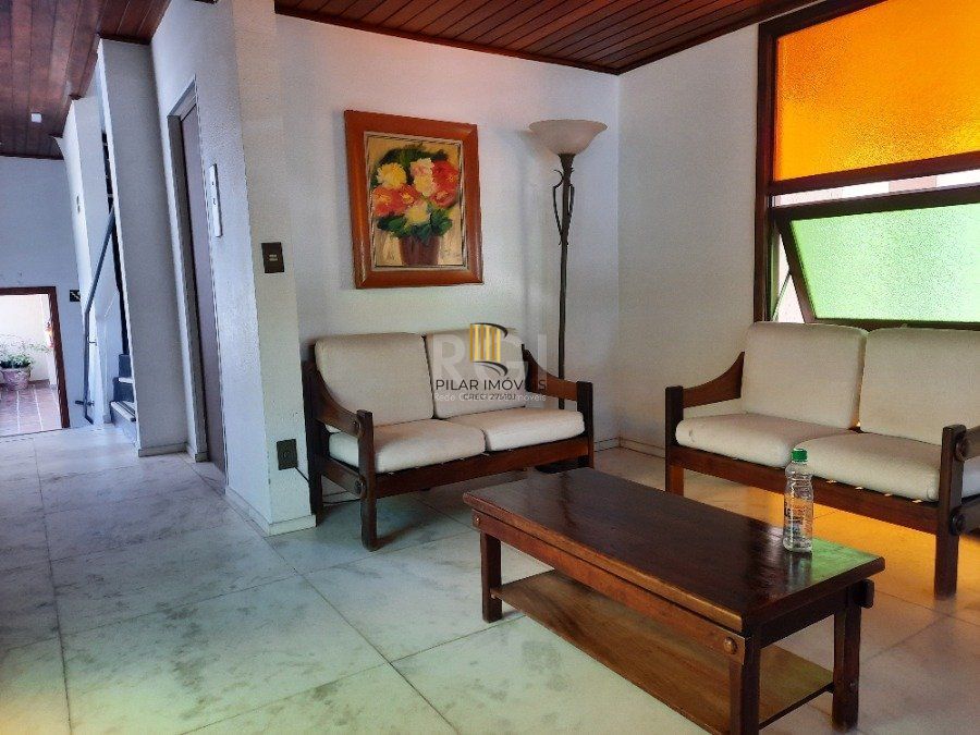 Apartamento para Venda - 80m², 2 dormitórios, 1 vaga - Moinhos de Vento