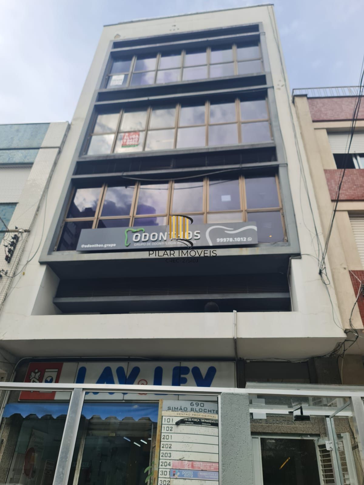 Excelente sala comercial no coração do bairro Bom Fim. - Pilar Imóveis