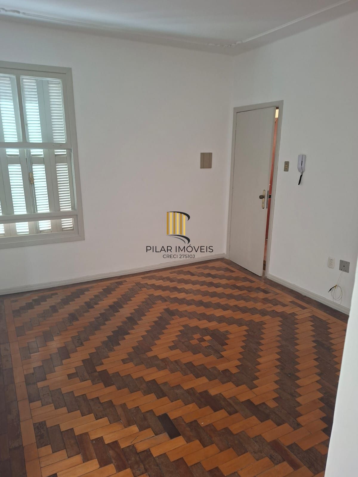 Apartamento 2 dormitórios no bairro Bom Fim