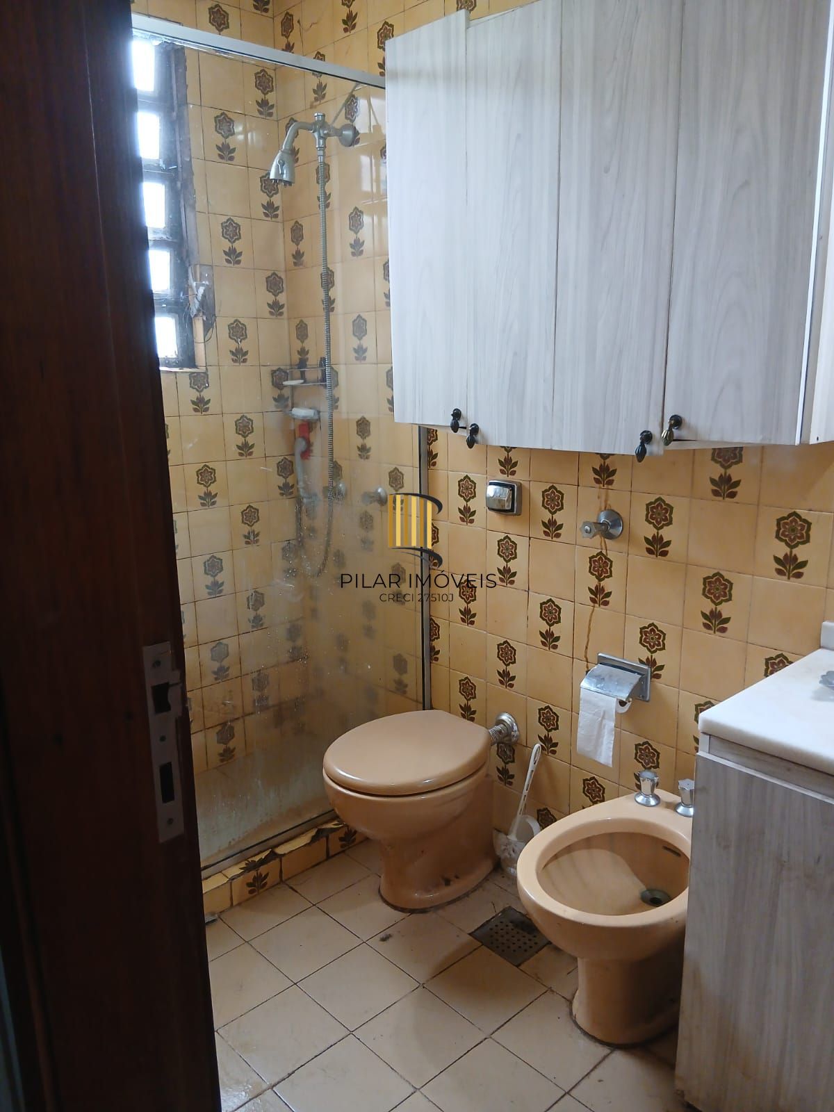 Casa 4 dormitórios no bairro Santa Tereza