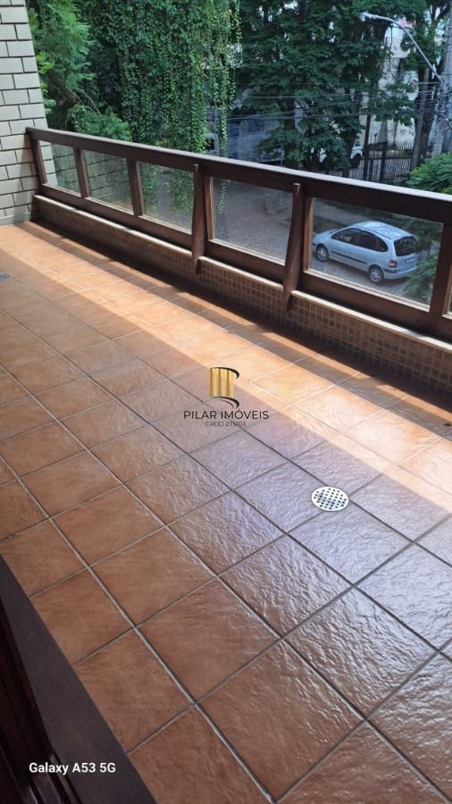 COBERTURA COM 394,16 M2 NA PALMEIRA B.PETROPOLIS