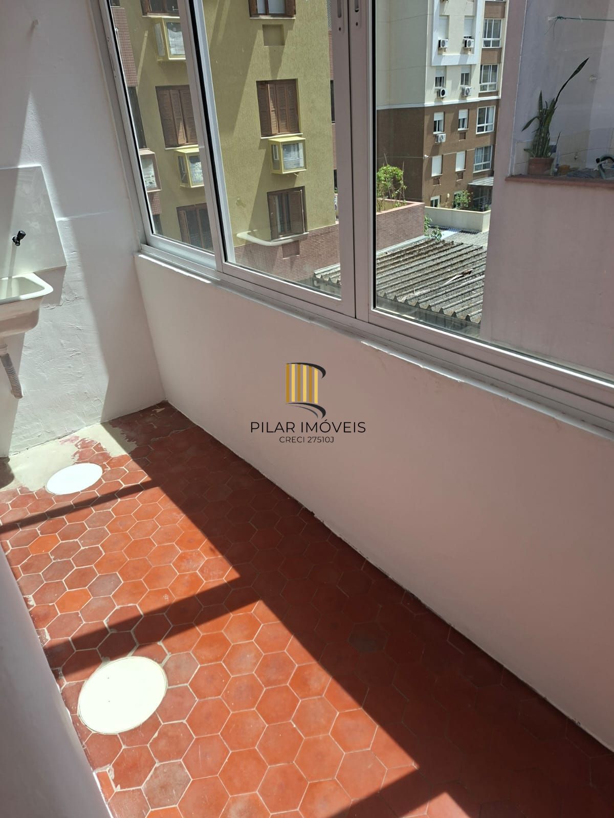 Apartamento 2 dormitórios no bairro Bom Fim