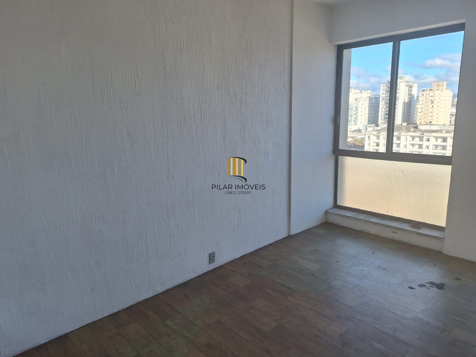 Sala Prédio SULBANCO, Av. Farrapos 146, c/133,35m2 priv. c/ 4 salas