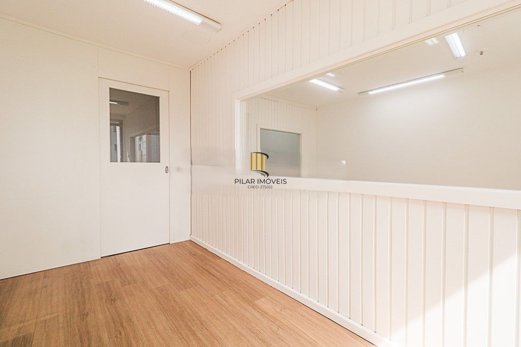SALA COMERCIAL 43M², MOINHOS DE VENTO, PORTO ALEGRE